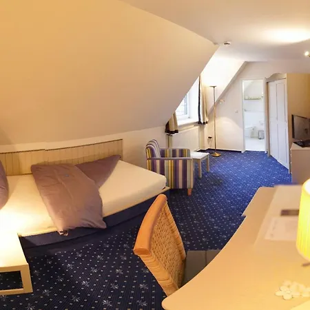 Gaestehaus Brinks Отель Бад-Зассендорф